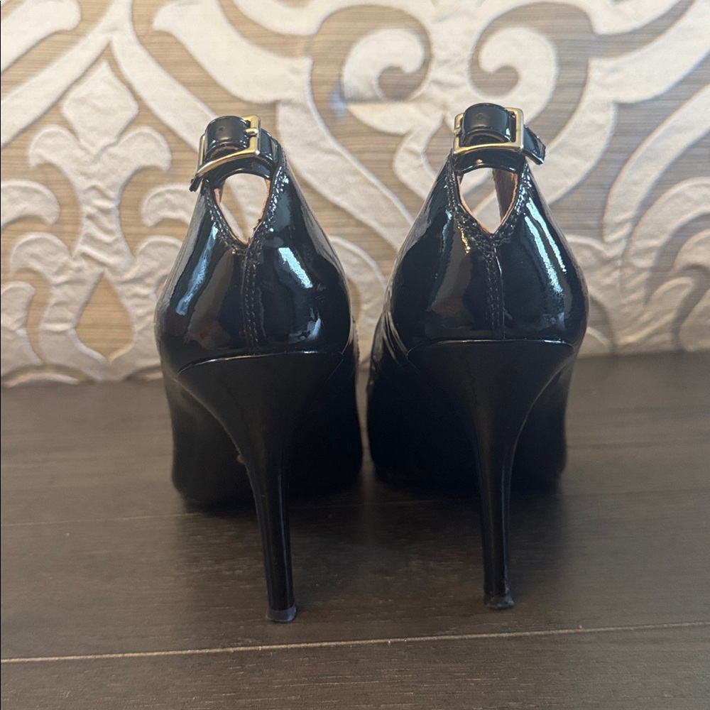 Vince Camuto Signature Black Patent Pointed-Toe Stiletto Pump